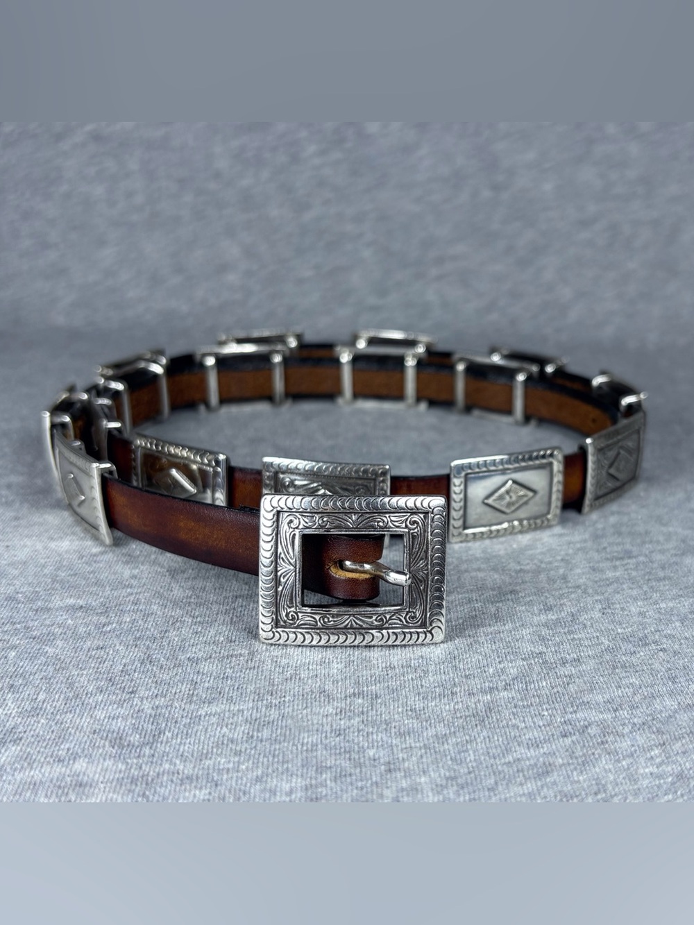 Vintage Tony Lama Brown Leather Silver Concho Belt USA Women’s Size 32 Western
